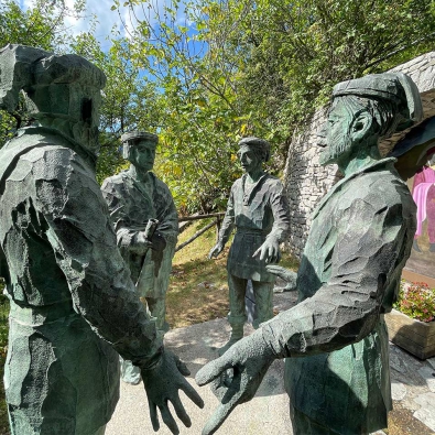 Monumento alla Vecinia - Tenno