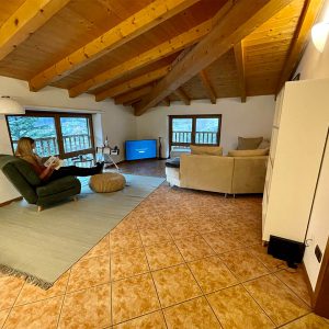 Wohnbereich - Ferienwohnung Tenno