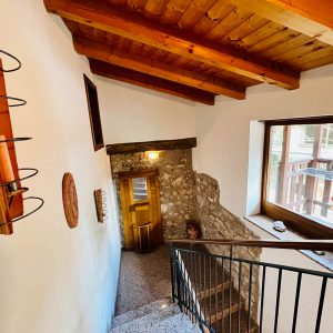 Treppenaufgang - Ferienwohnung Tenno