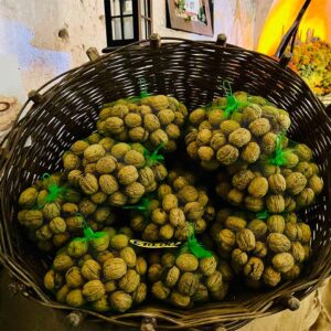 Cavrasto - Festa della noce - Lago di Garda