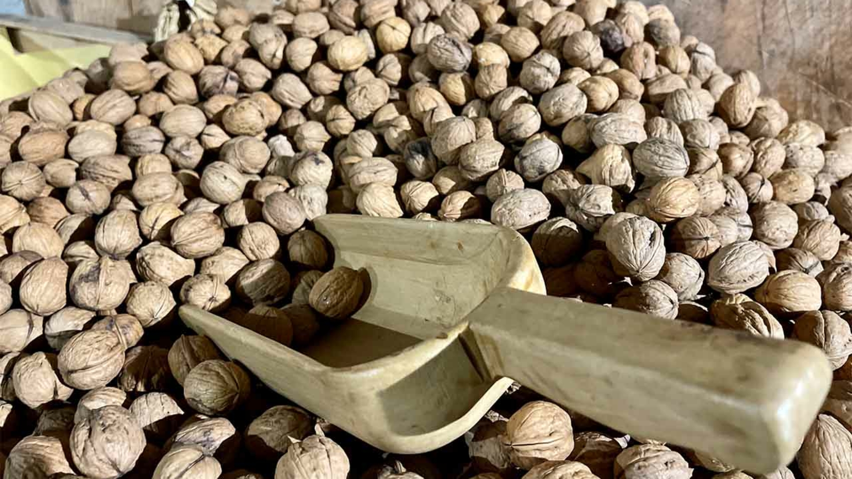Cavrasto - Festa della noce - Lago di Garda